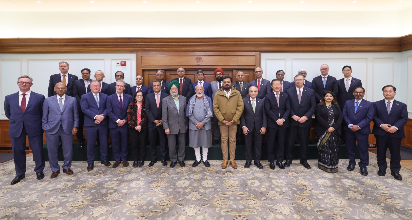 📌 HD현대 정기선 회장, 인도 모디 총리와 &lsquo;조선업 협력 확대&rsquo; 논의 🚢