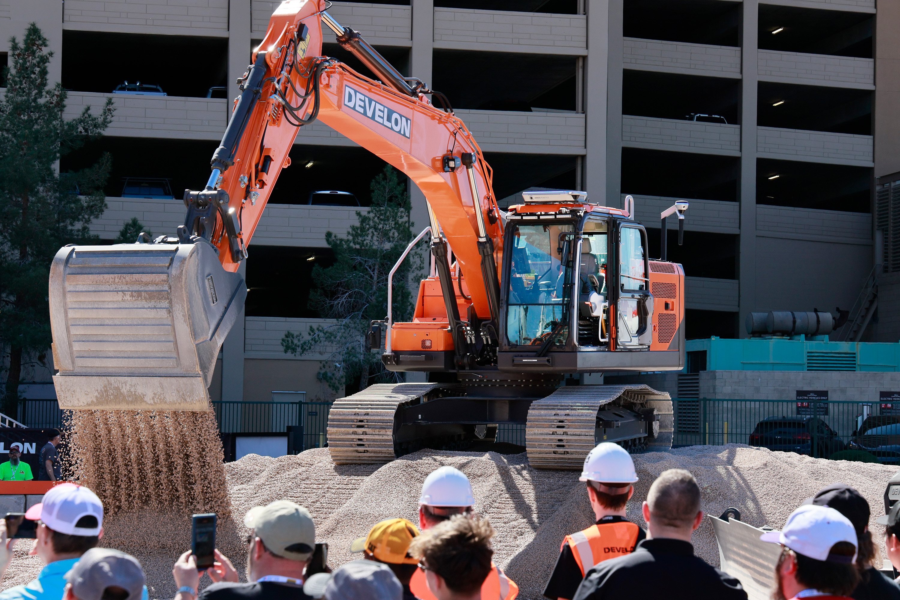 HD Hyundai XiteSolution Delivers First Unmanned Autonomous Excavator