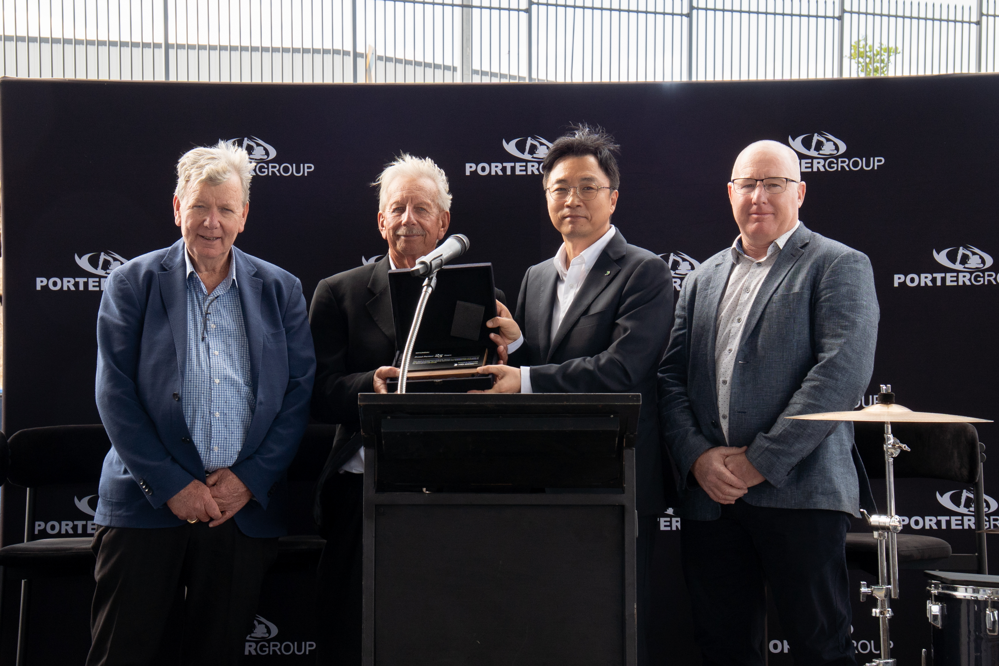 [HD Construction Equipment] The grand opening ribbon cutting with Porter Group, Logan City, and HD Hyundai leaders highlighted strong partnerships and shared momentum driving growth.